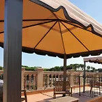 Aurelius Art Gallery Hotel