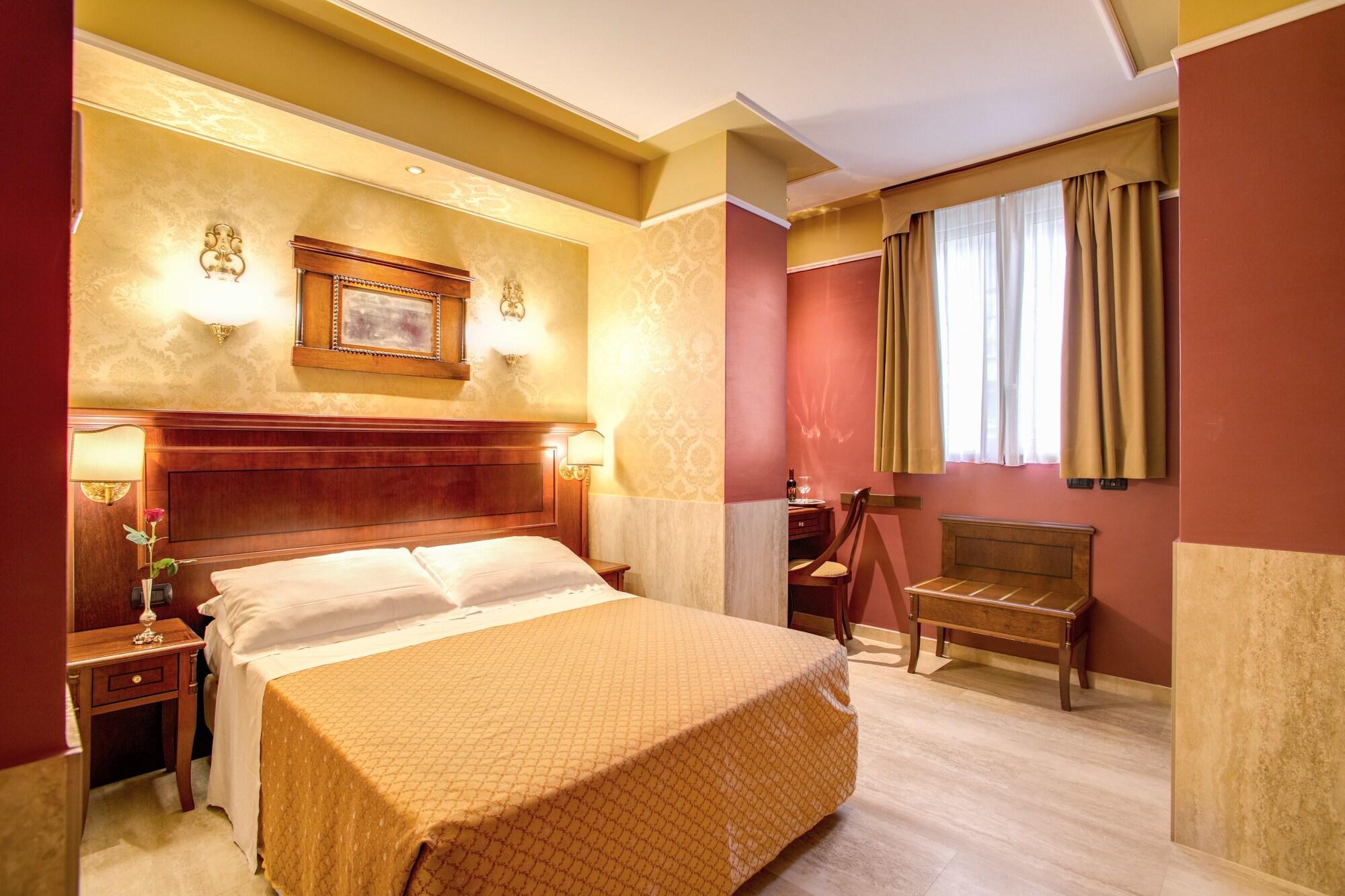 Aurelius Art Gallery Hotel