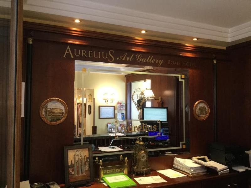 Aurelius Art Gallery 3*
